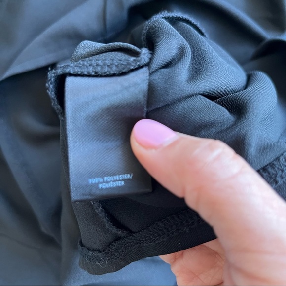 Ann Taylor Blouse Size XS Black Tie-back with Blue colour block. GUC - Picture 9 of 9